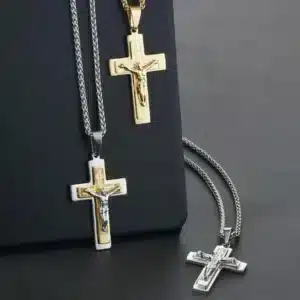 Collier pendentif jésus croix en acier inoxydable couple 1