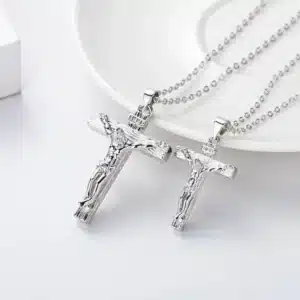 collier pendentif jésus croix couple 1