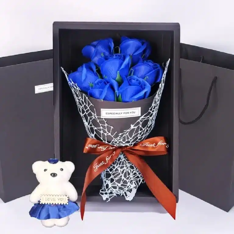 Bouquet de rose éternelle personnalisée 3