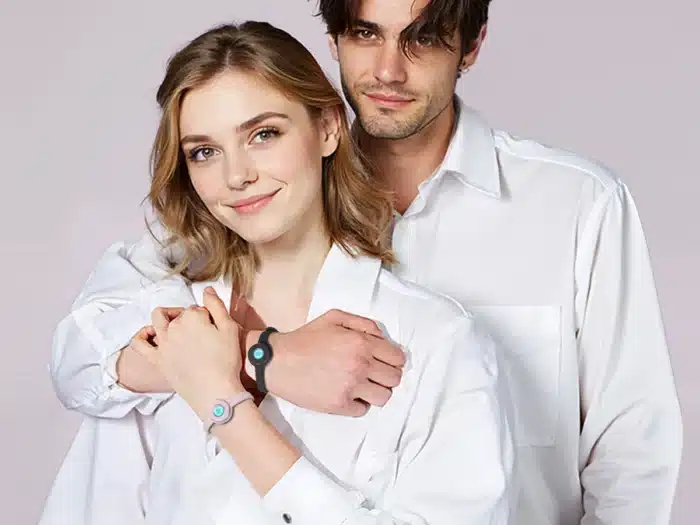 Bracelet couple distance connecté 7