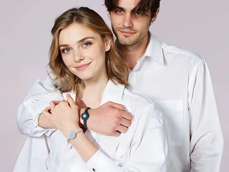 Bracelet couple distance connecté 7