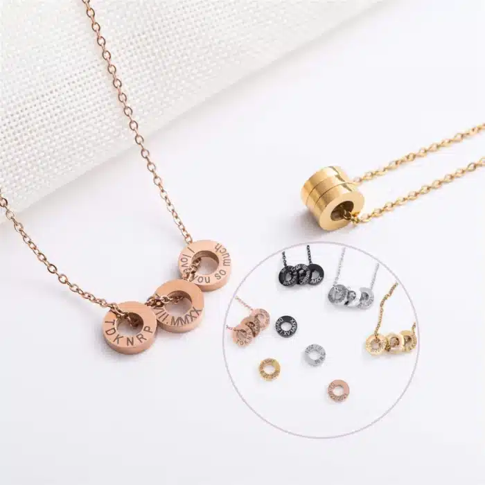 Collier a graver couple 3
