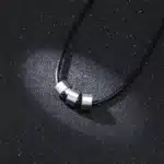 Collier en cuir couple gravé 3