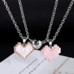 Collier Lego coeur couple 1