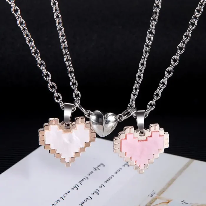 Collier Lego coeur couple 1