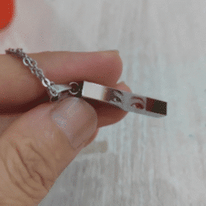 Collier couple personnalisé yeux