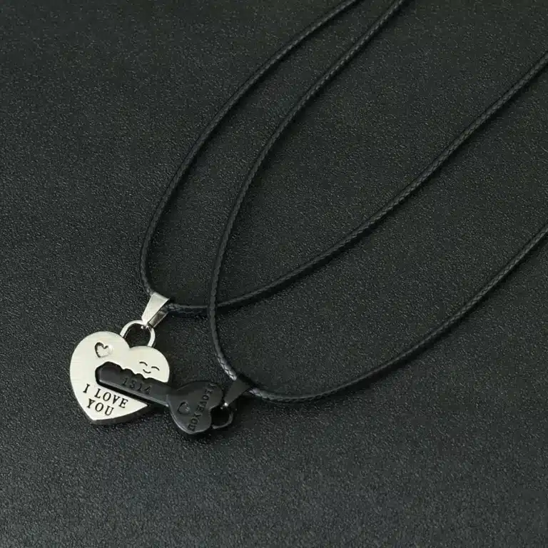 Collier cadenas clé couple 5