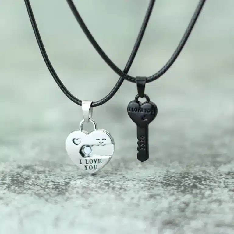 Collier cadenas clé couple 4