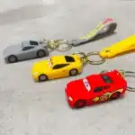 Porte-clés cars couple 3