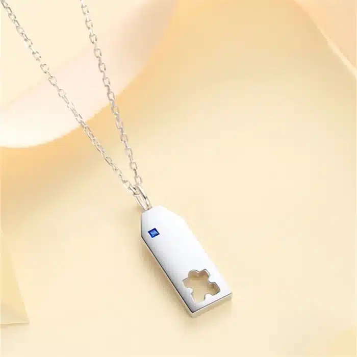 Collier couple insolite 4