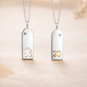 Collier couple insolite