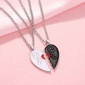 Collier couple deux parties