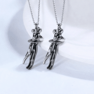 Collier couple enlacé