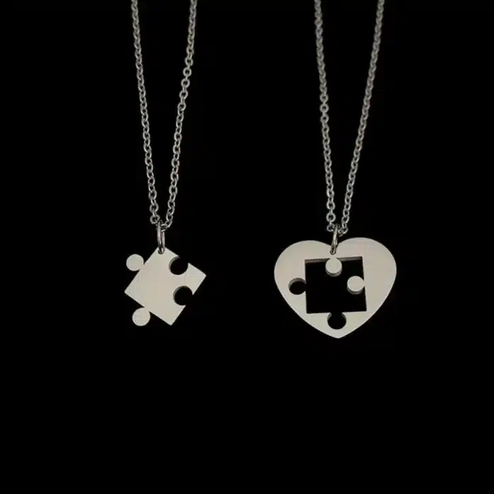 Collier couple puzzle 1