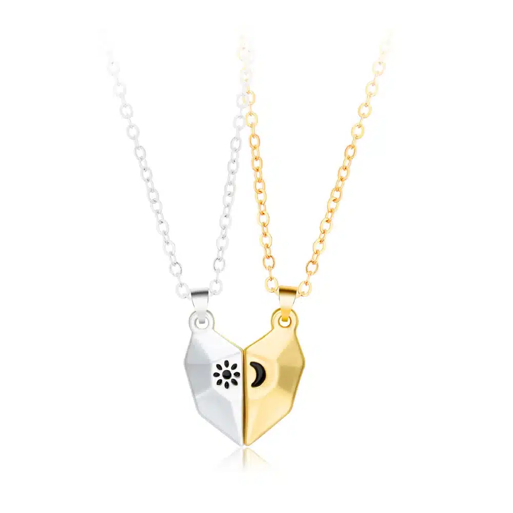 Collier couple longue distance lune