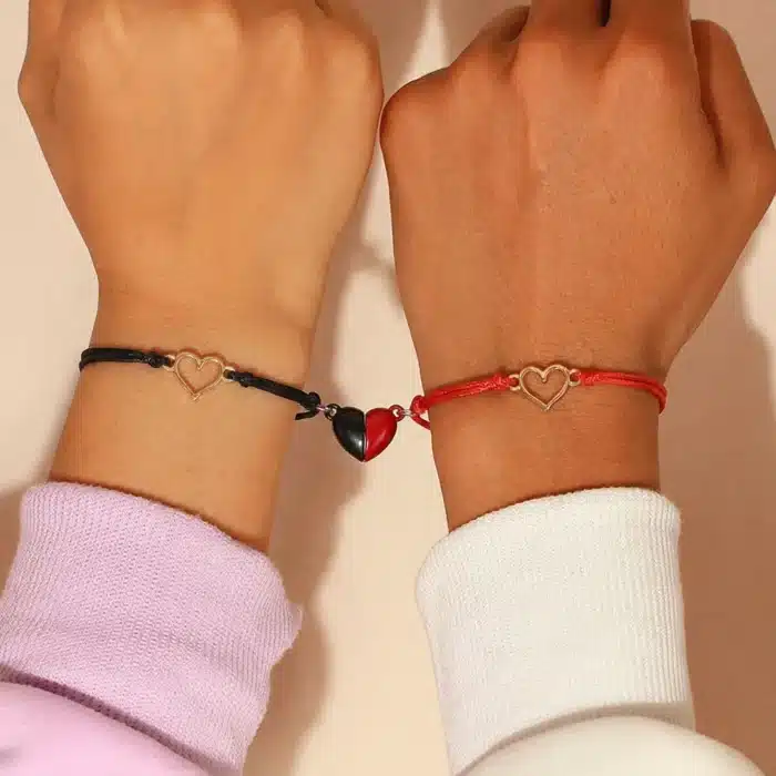 Bracelet couple aimanté coeur rouge et noir 1
