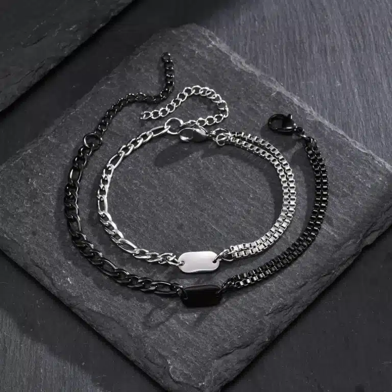 Bracelet couple personnalisé noir et argent initiale 4
