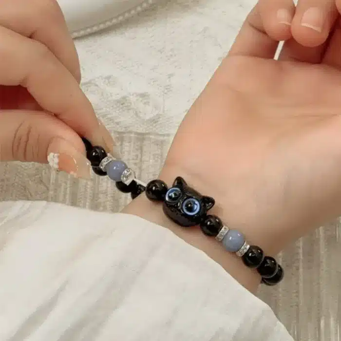 Bracelet couple chat lumineux 2
