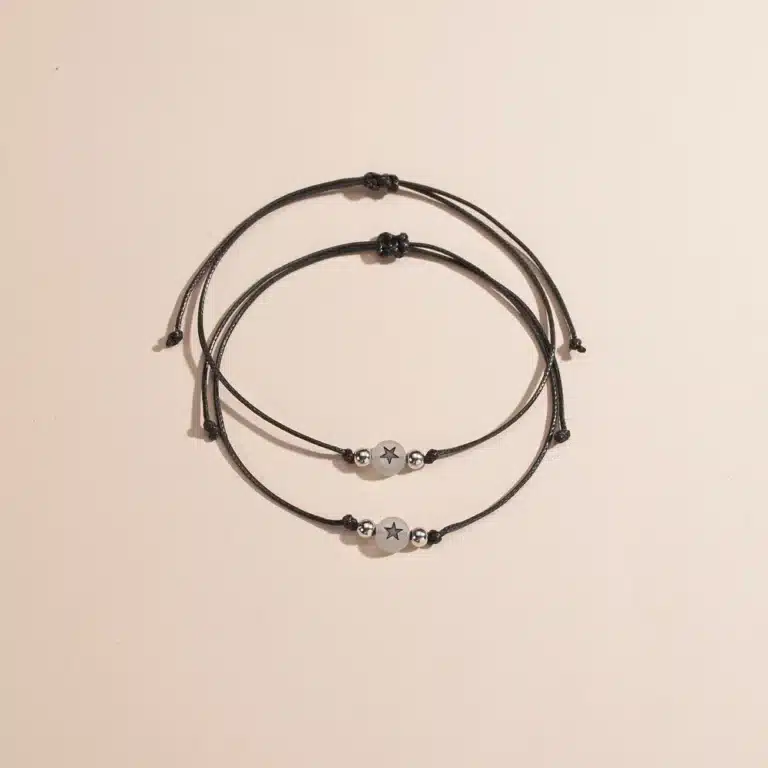 Bracelet couple étoile noir et blanc 4