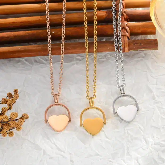 Collier couple coeur femme personnalisable 4