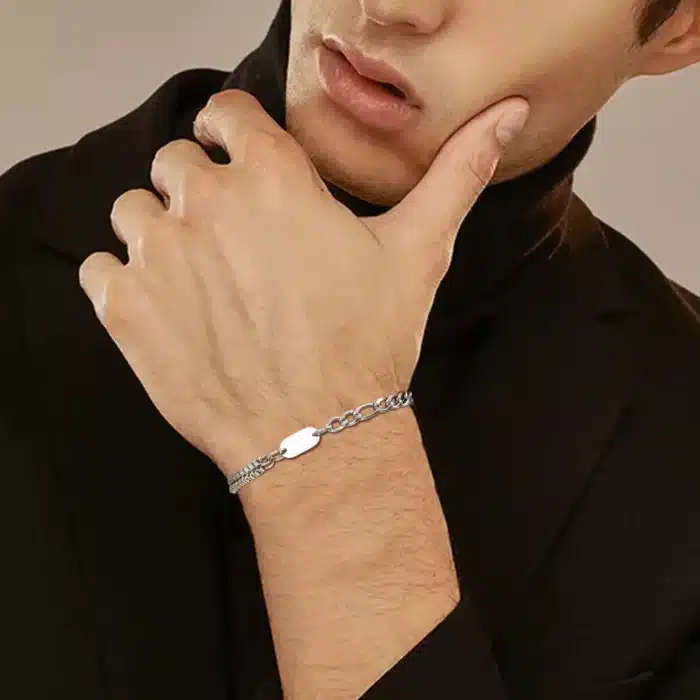 Bracelet couple personnalisé noir et argent initiale 3