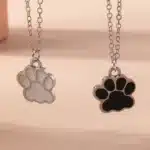 Collier couple patte de chien 1