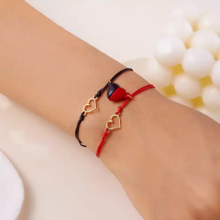 Bracelet couple aimanté coeur rouge et noir 5