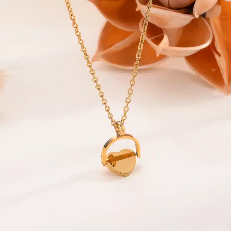 Collier couple coeur femme personnalisable 5