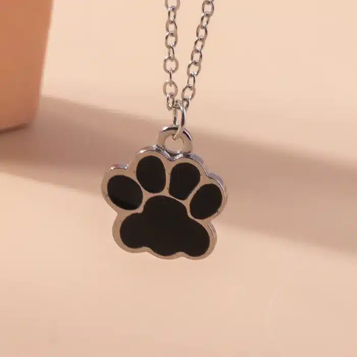 Collier couple patte de chien 2