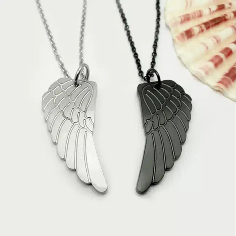 Collier couple noir et argent ailes 2