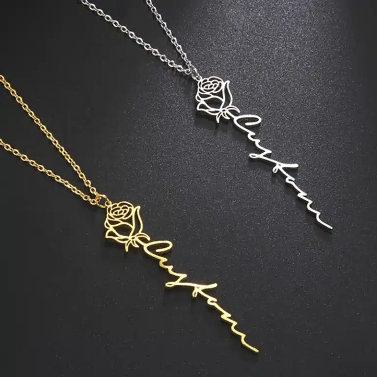 Collier femme personnalisé en forme de rose 1