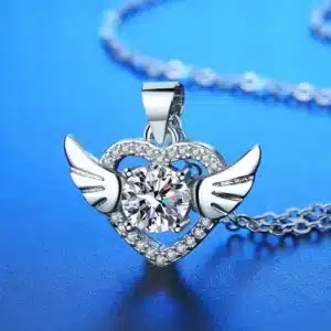Collier coeur brillant ailes femme 2