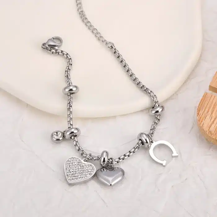 Bracelet femme breloques porte-bonheur 5