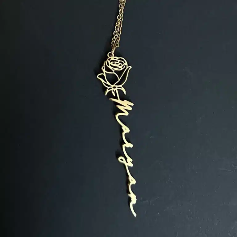 Collier femme personnalisé en forme de rose 4