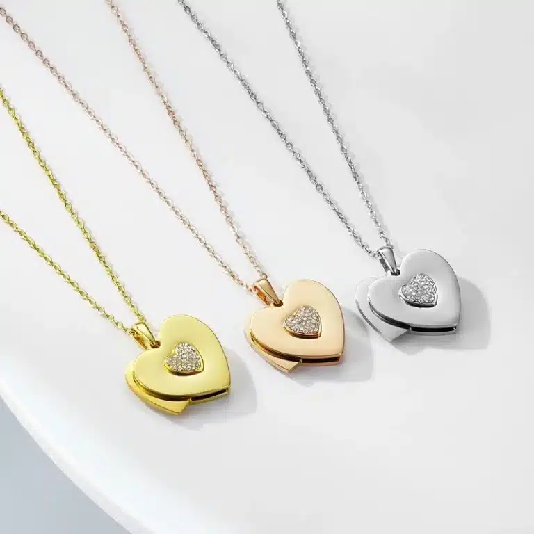 Collier coeur personnalisé qui s'ouvre pour femme 4
