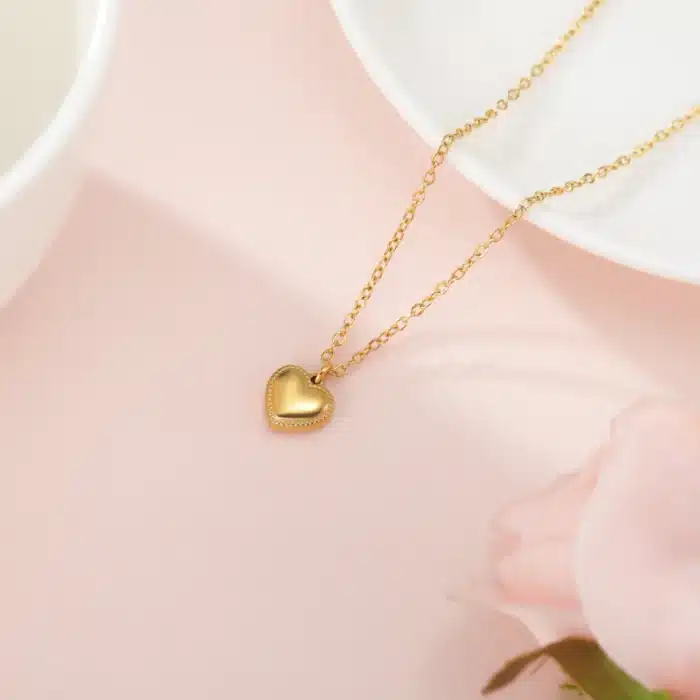 Collier coeur mini ras de cou pour femme 3
