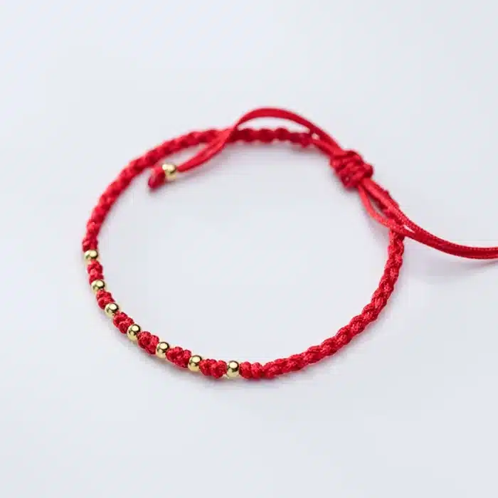 Bracelet couple cordon rouge avec perles 3