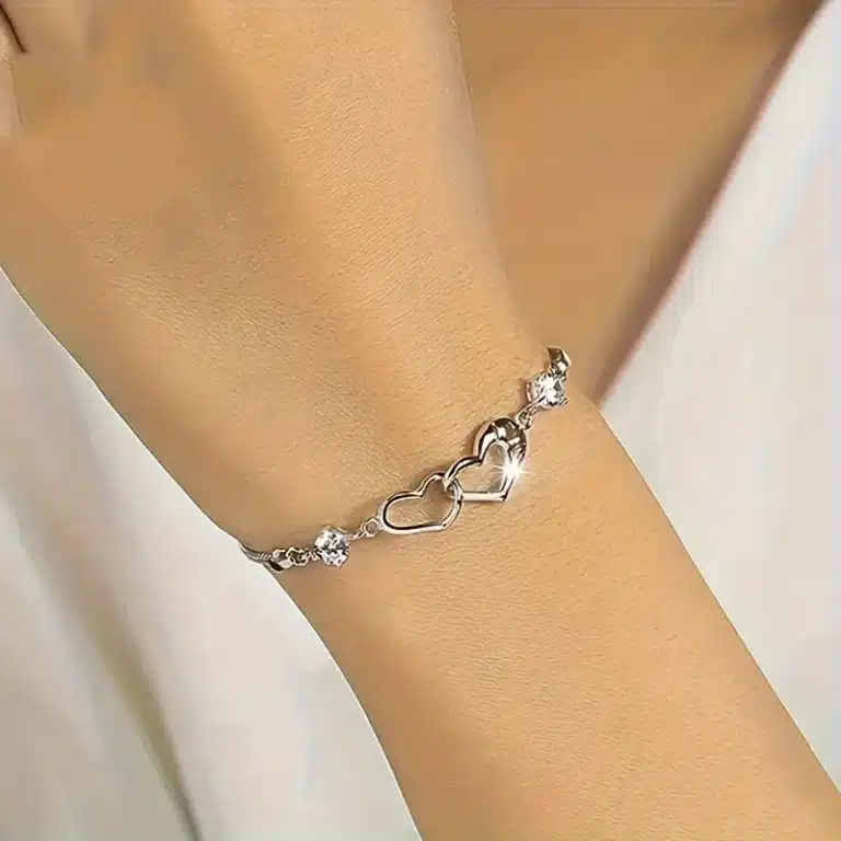 Bracelet double coeur ajouré pour femme 1
