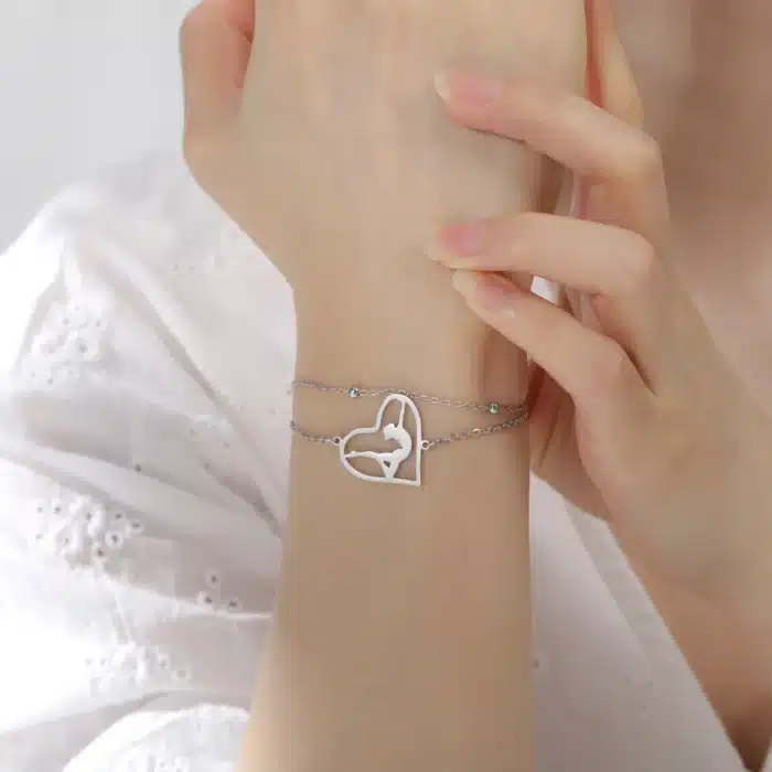 Collier couple femme danseuse 6