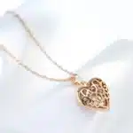 Collier coeur moderne femme 3