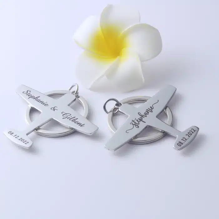 Porte-clés couple personnalisé avion 2