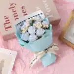 Mini bouquet roses éternelles 6