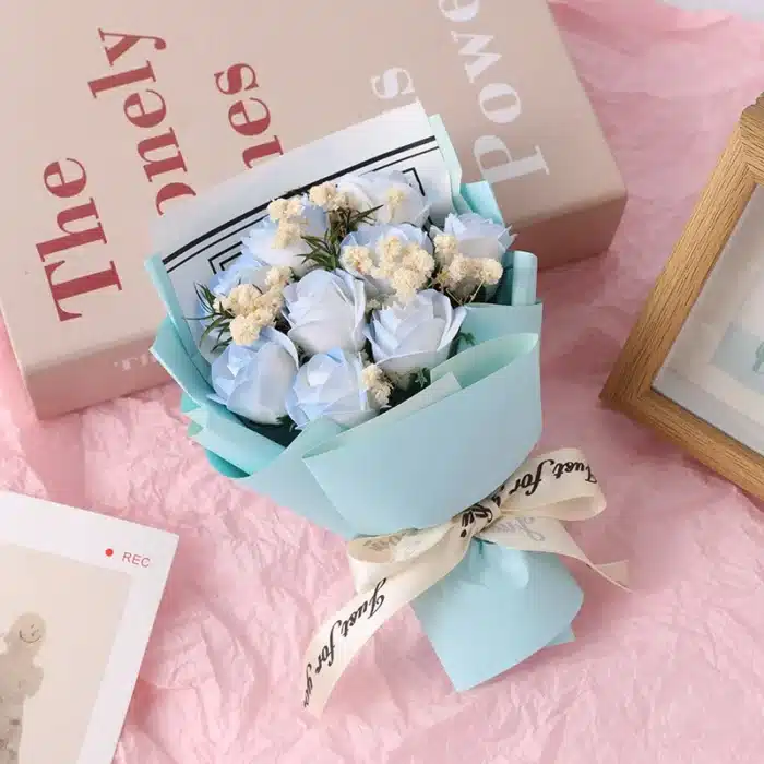 Mini bouquet roses éternelles 6