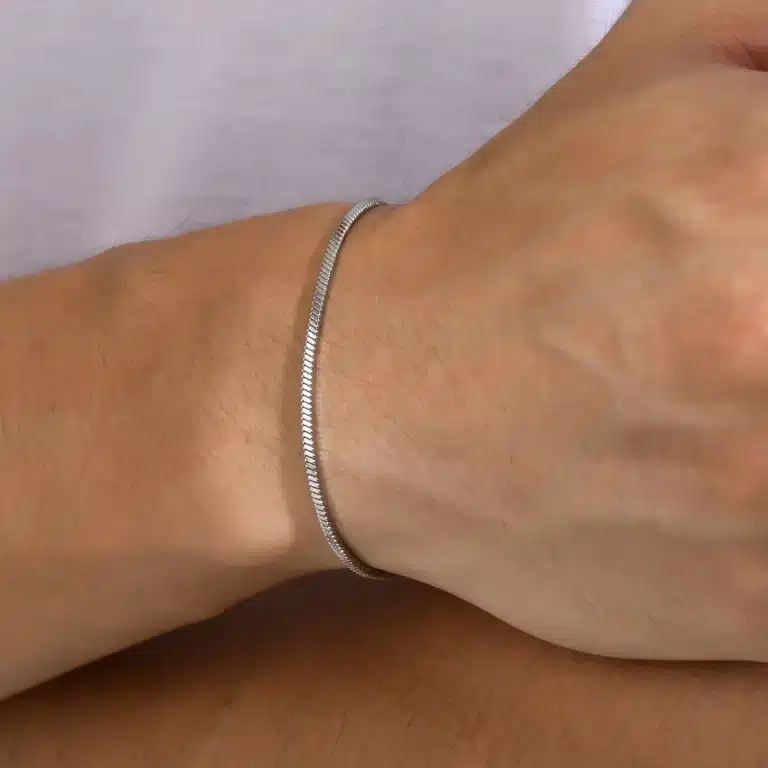 Bracelet couple chaine fine homme et femme 1