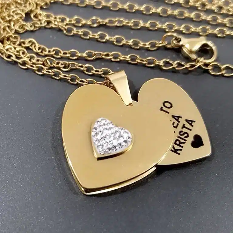 Collier coeur personnalisé qui s'ouvre pour femme 1