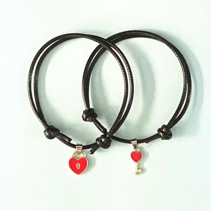 Bracelet couple coeur avec serrure et clé 2