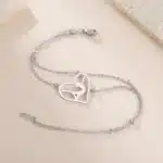 Collier couple femme danseuse 3