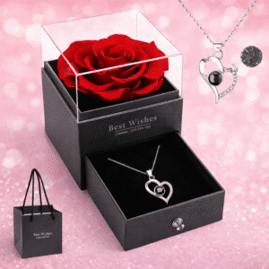 Boite noire rose éternelle avec collier projection je t'aime