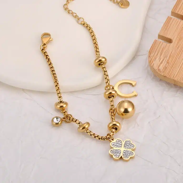 Bracelet femme porte-bonheur 4