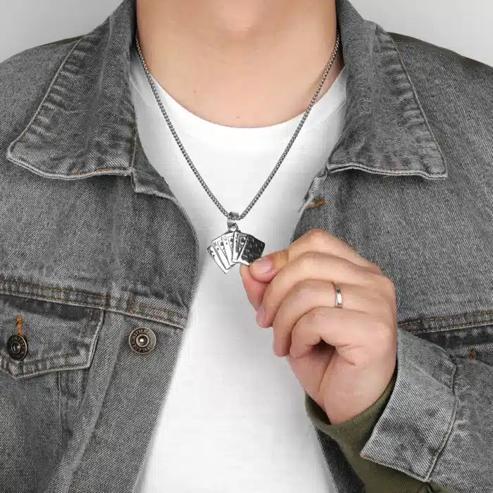 Colliers couple jeu de cartes poker 3